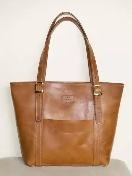 Women's bag with adjustable handle