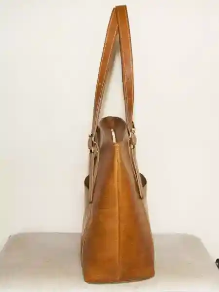 Damentasche mit verstellbarem Griff - Img 7