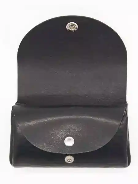 Seamless leather wallet with button closure - Img 2